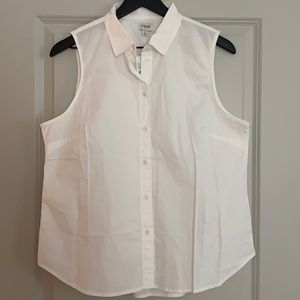 Sleeveless Buttondown
